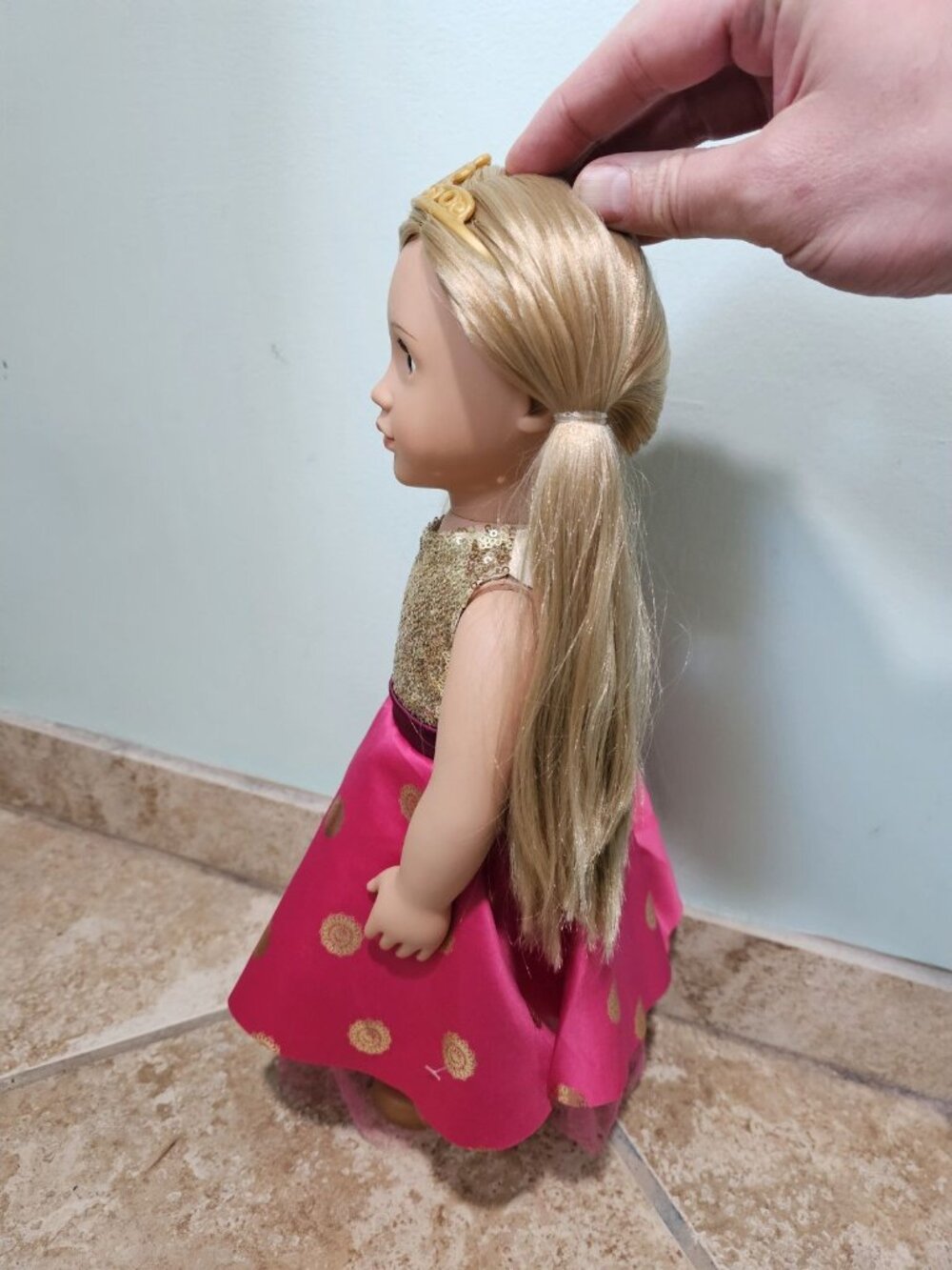 Our Generation Girl 18 Inch Doll Pink Gold Sequined Princess Sarah Royalcore - Picture 4 of 7